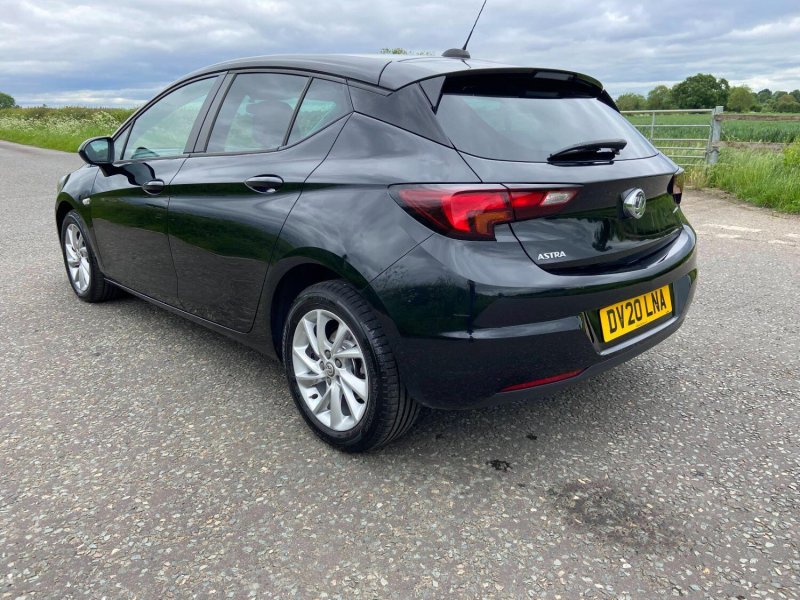 VAUXHALL ASTRA