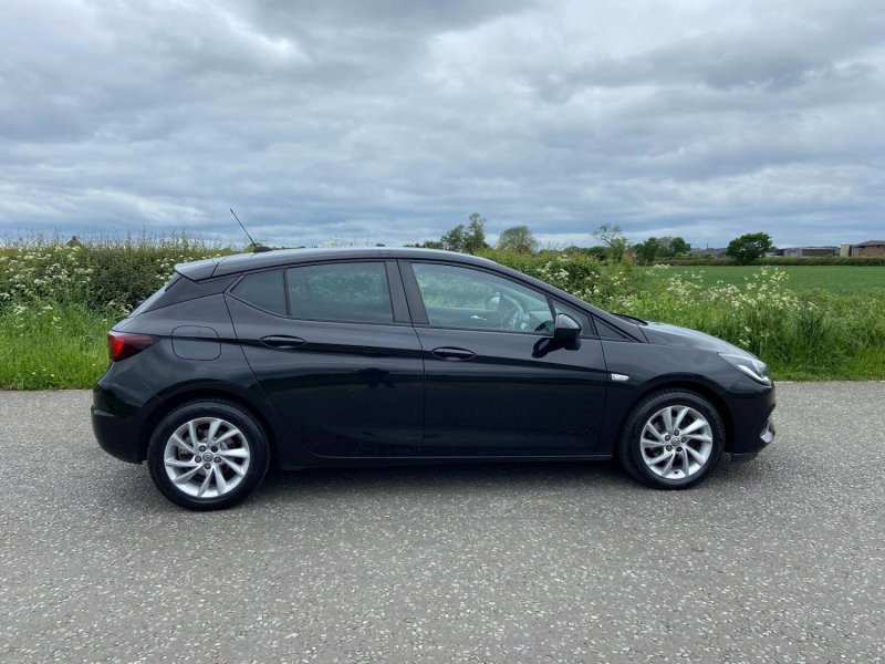 VAUXHALL ASTRA