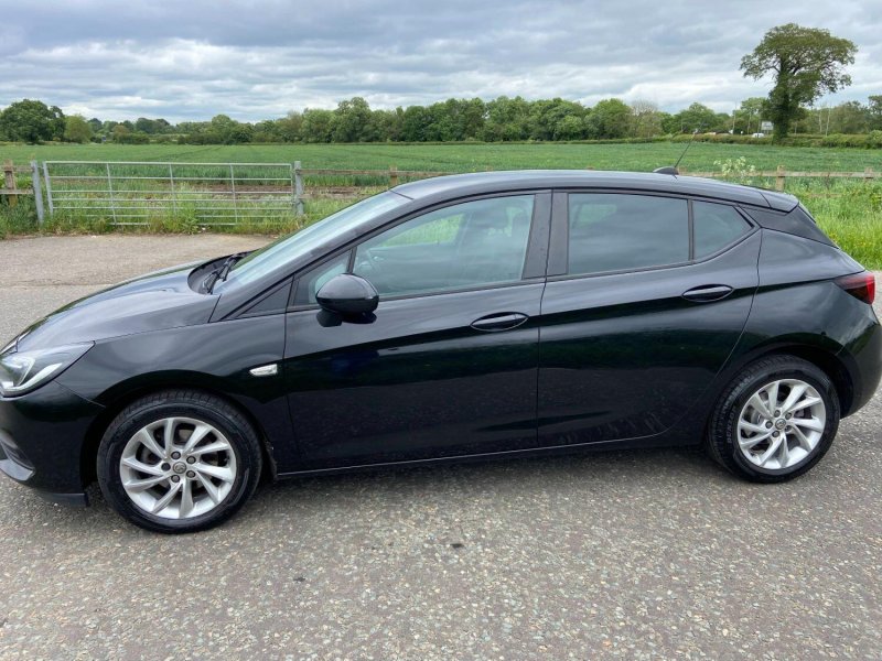 VAUXHALL ASTRA
