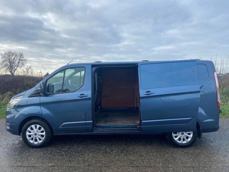 FORD TRANSIT CUSTOM