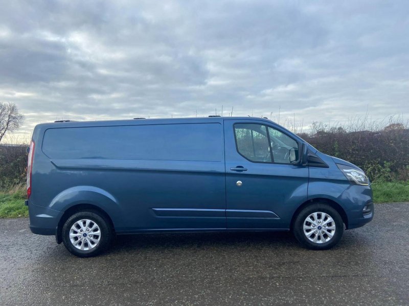 FORD TRANSIT CUSTOM