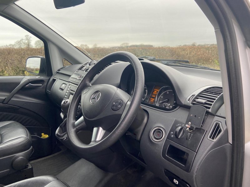 MERCEDES-BENZ VITO