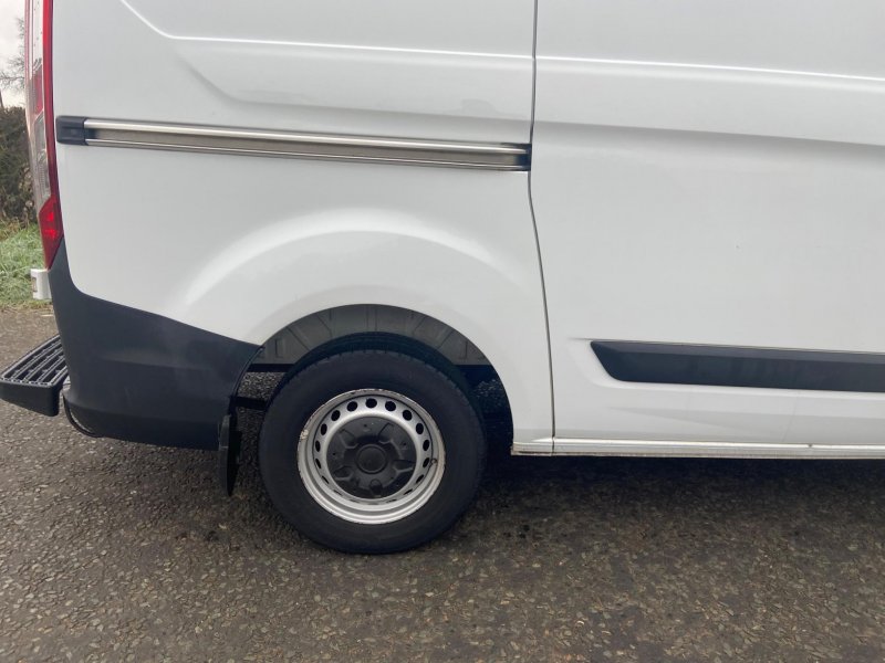 FORD TRANSIT CUSTOM