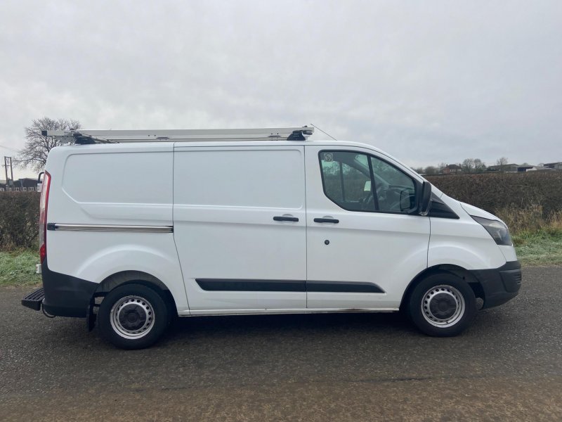 FORD TRANSIT CUSTOM