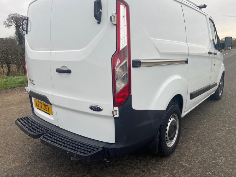 FORD TRANSIT CUSTOM