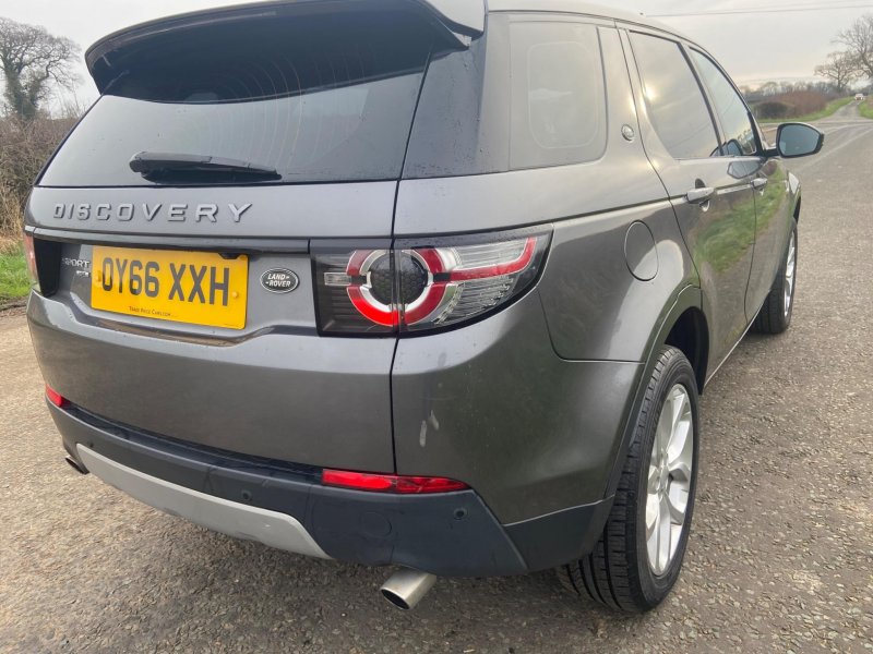 LAND ROVER DISCOVERY SPORT