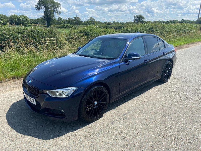 BMW 3 SERIES