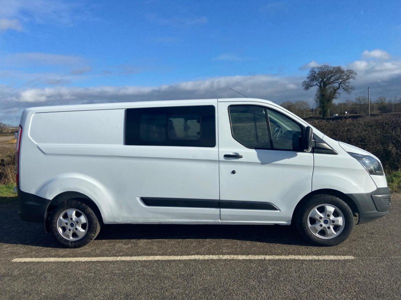 FORD TRANSIT CUSTOM