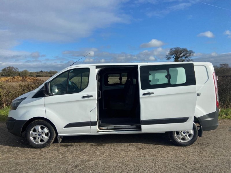 FORD TRANSIT CUSTOM