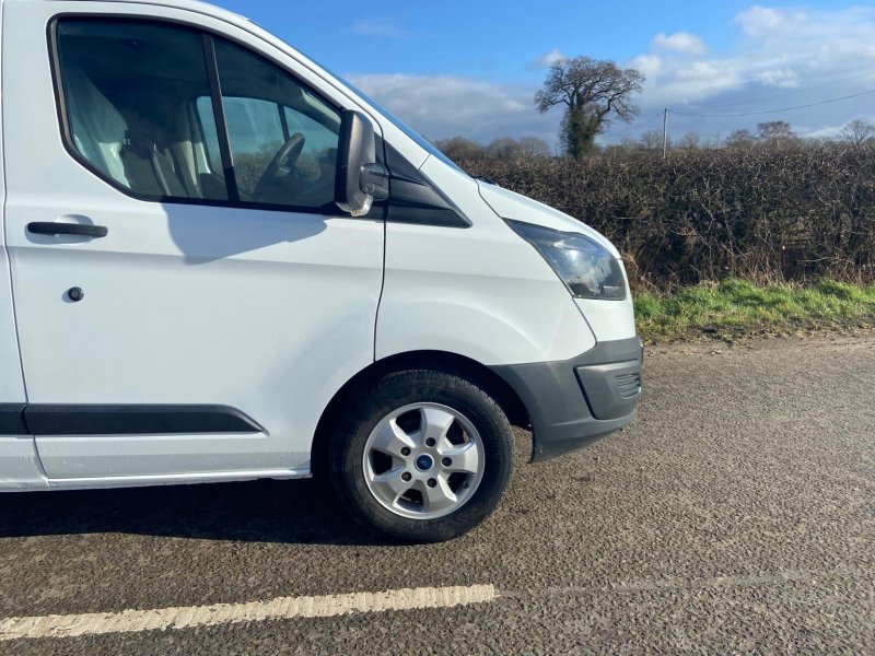 FORD TRANSIT CUSTOM