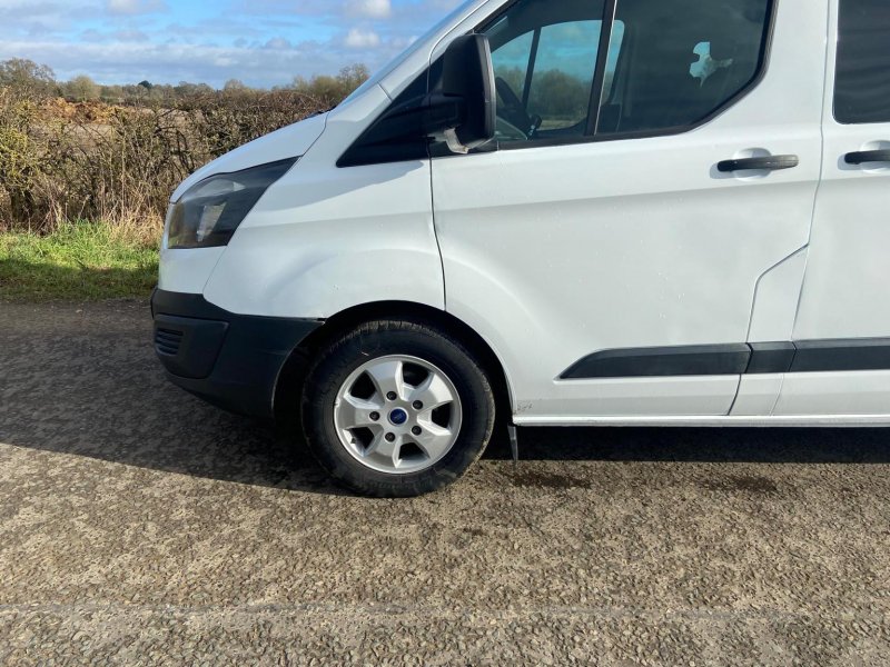 FORD TRANSIT CUSTOM