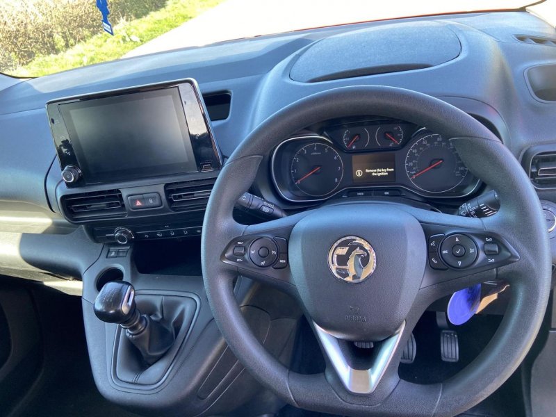 VAUXHALL COMBO LIFE