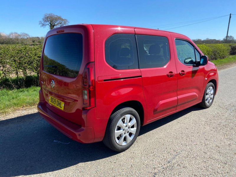 VAUXHALL COMBO LIFE