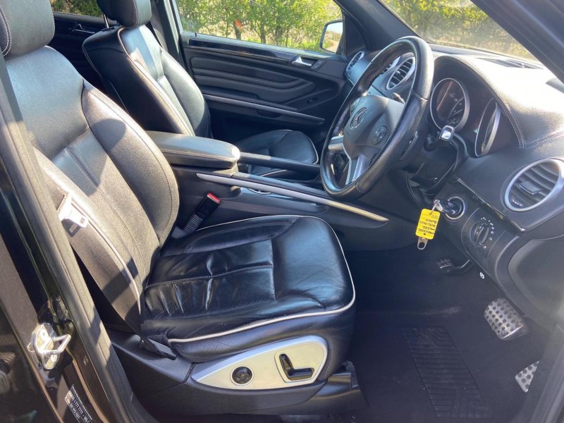 MERCEDES-BENZ M CLASS