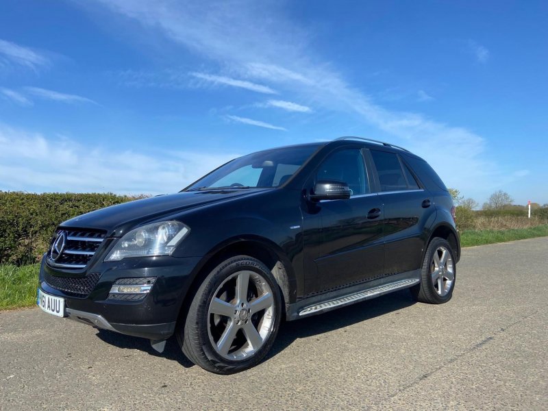 MERCEDES-BENZ M CLASS