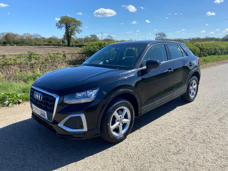 AUDI Q2