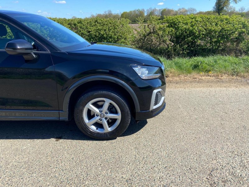 AUDI Q2