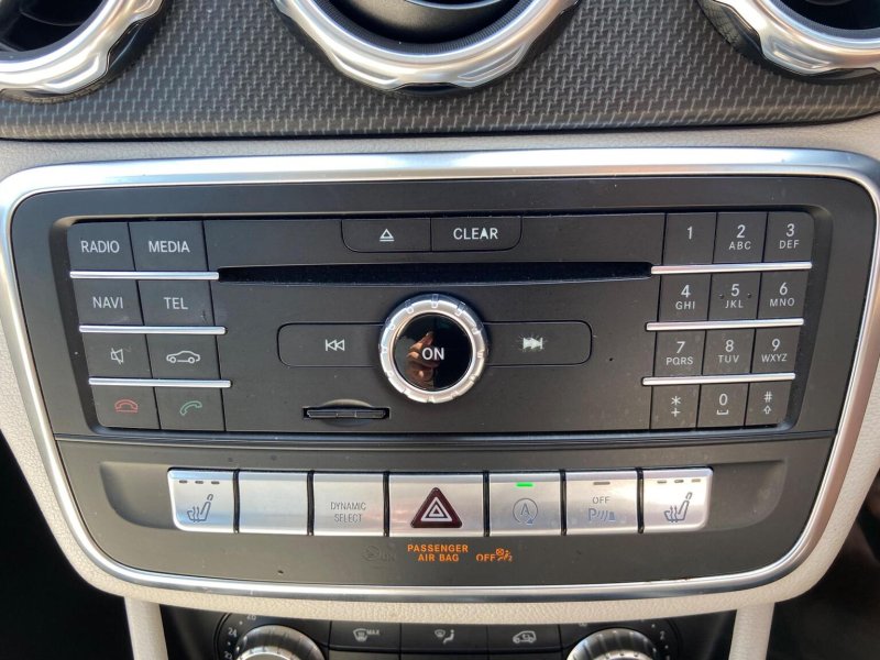 MERCEDES-BENZ GLA CLASS