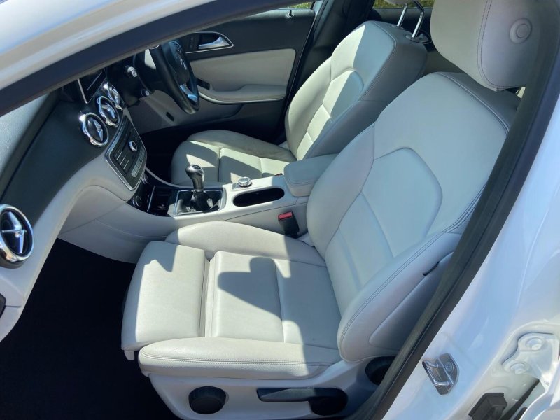 MERCEDES-BENZ GLA CLASS