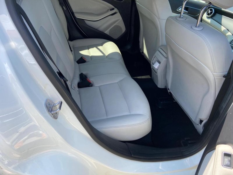 MERCEDES-BENZ GLA CLASS