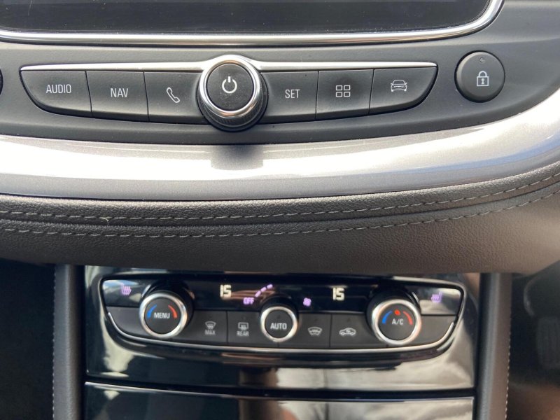 VAUXHALL GRANDLAND X