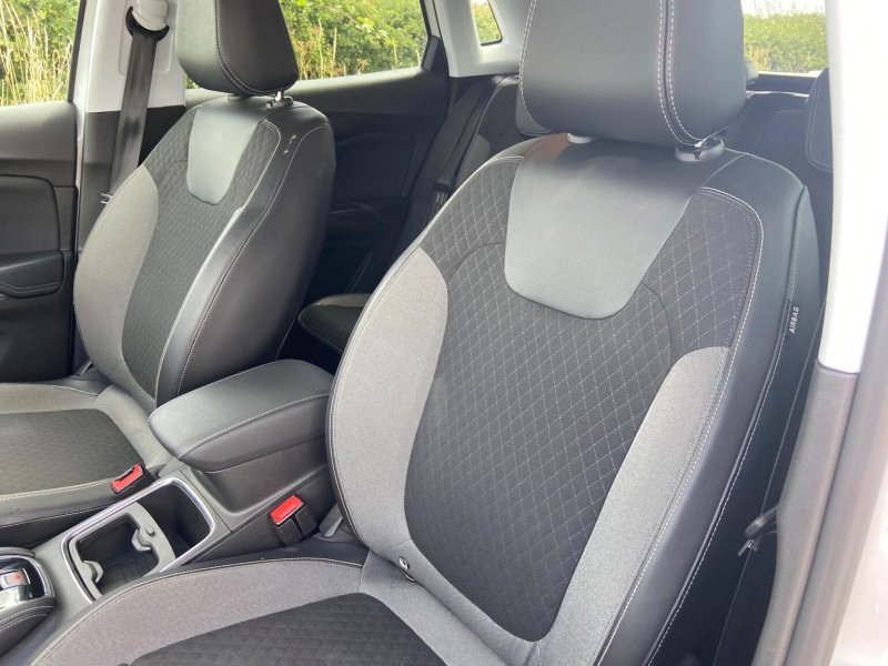 VAUXHALL GRANDLAND X
