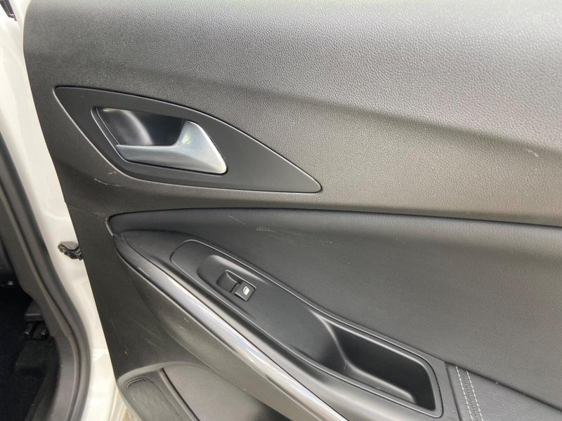 VAUXHALL GRANDLAND X
