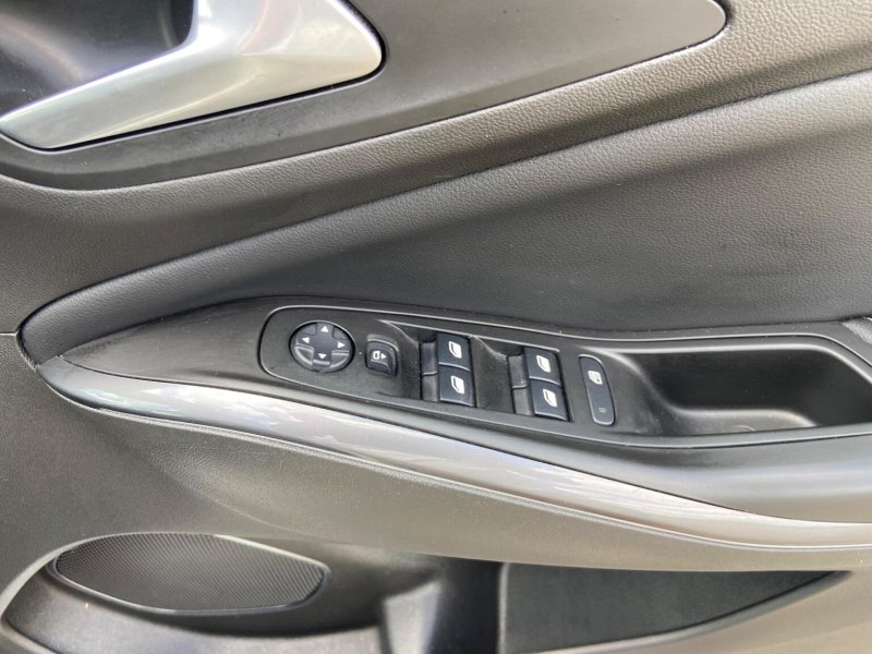 VAUXHALL GRANDLAND X