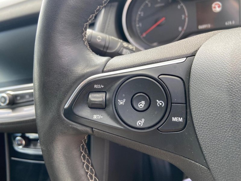 VAUXHALL GRANDLAND X