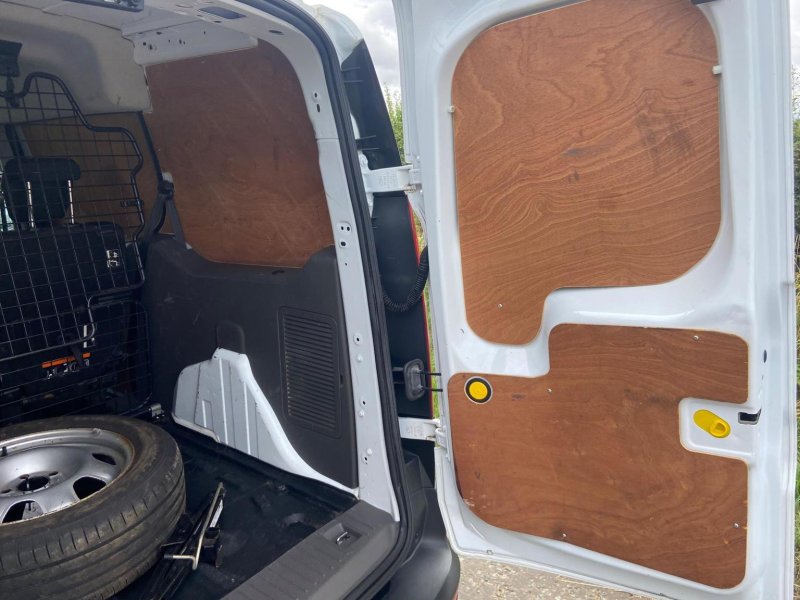 FORD TRANSIT CONNECT