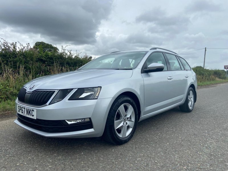 SKODA OCTAVIA