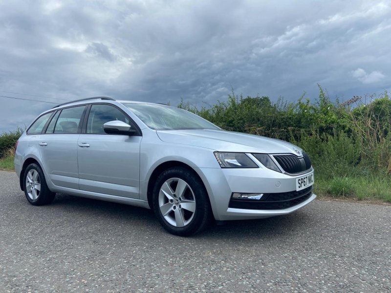 SKODA OCTAVIA 1.6 TDI SE Euro 6 (s/s) 5dr