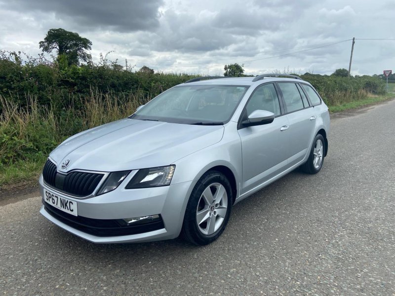 SKODA OCTAVIA