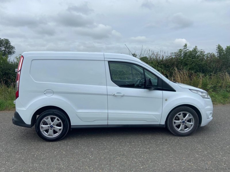 FORD TRANSIT CONNECT