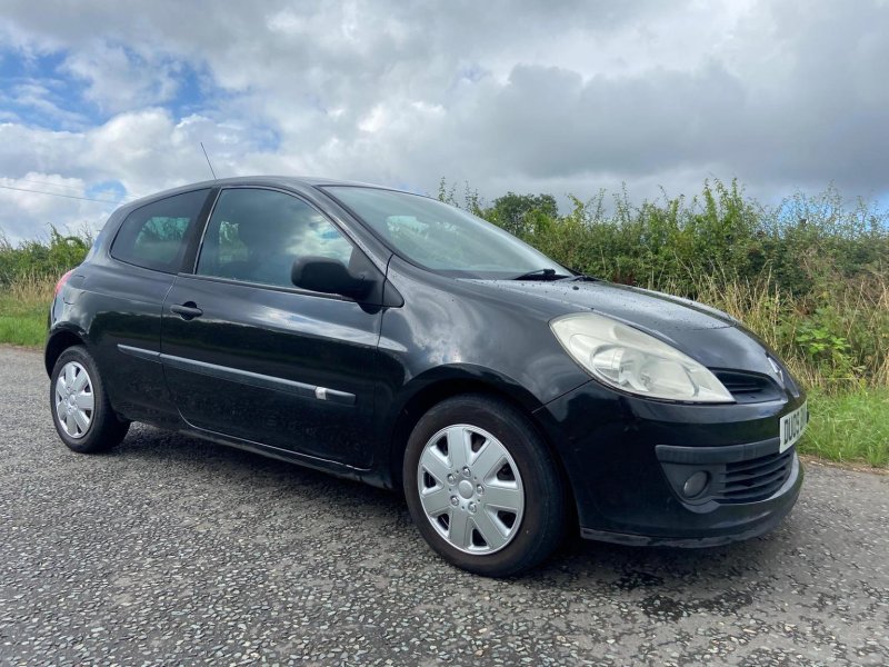 RENAULT CLIO 1.2 16v Extreme 3dr